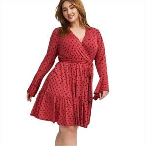 Torrid Marilyn Monroe Red Surplice Dress with Black Polka Dots Size 1X NWT